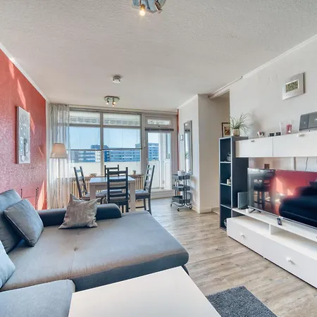 - Haus A, App 0a0408 * 하일리겐하펜